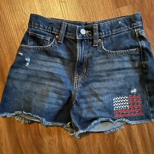 Girls old navy jean shorts. Size 12, high rise